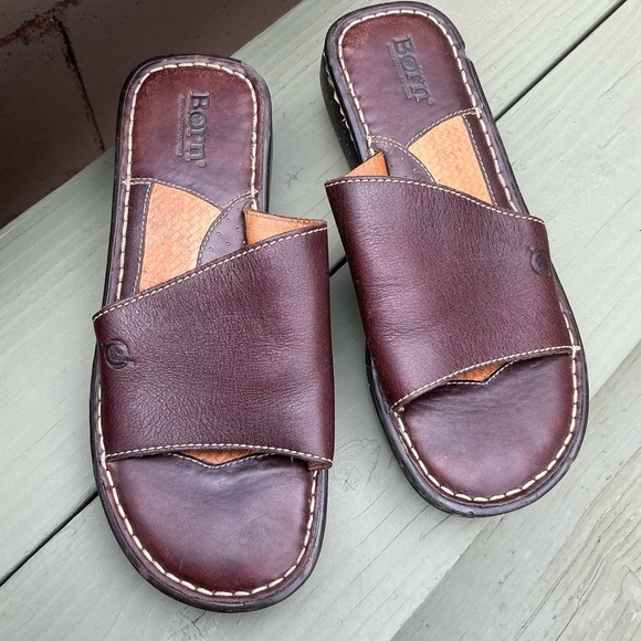 Born Women’s Dark Brown Leather Slide Sandals Size 7 - Picture 1 of 9